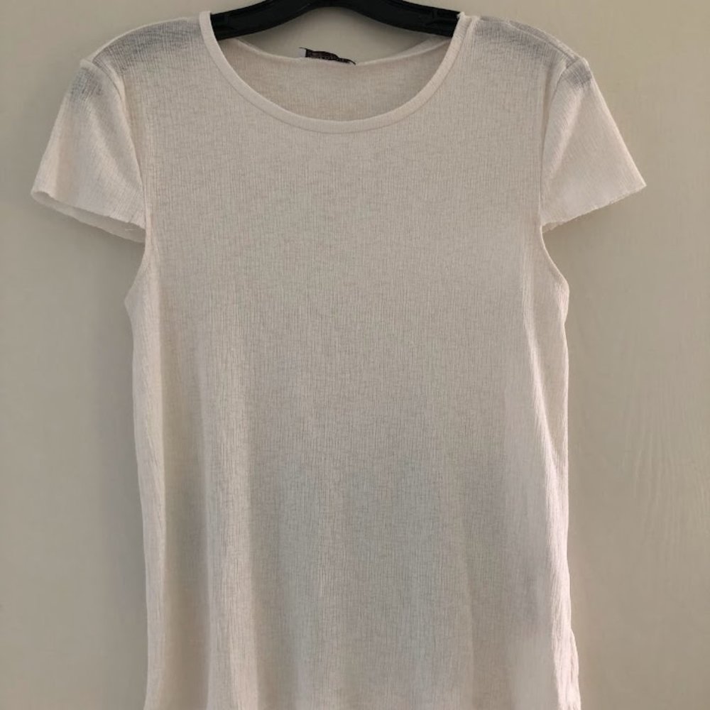 Zara Trafaluc White Top with Cap Sleeve